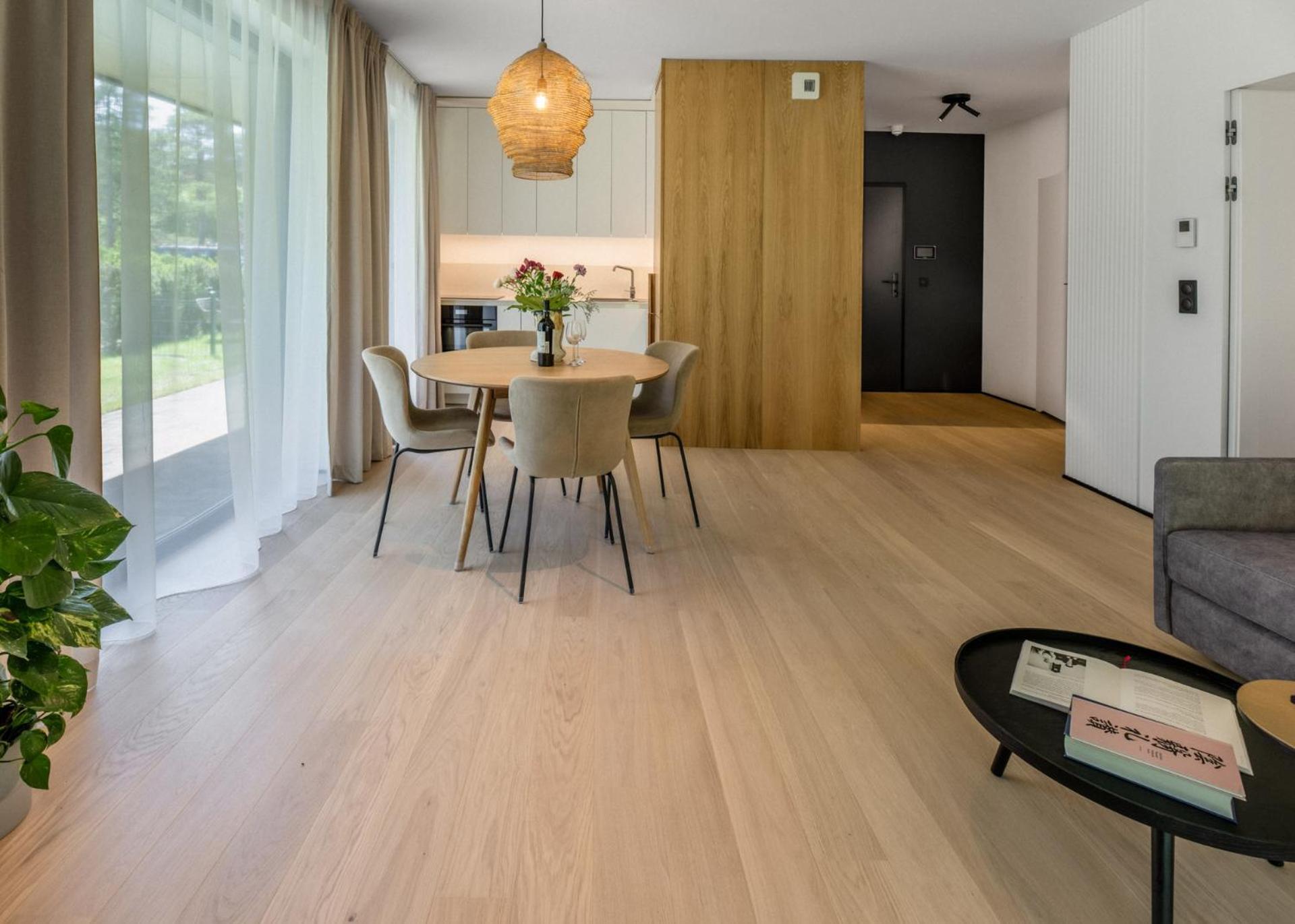 ياستارنيا Apartamenty Na Polwyspie Wydma&Las المظهر الخارجي الصورة